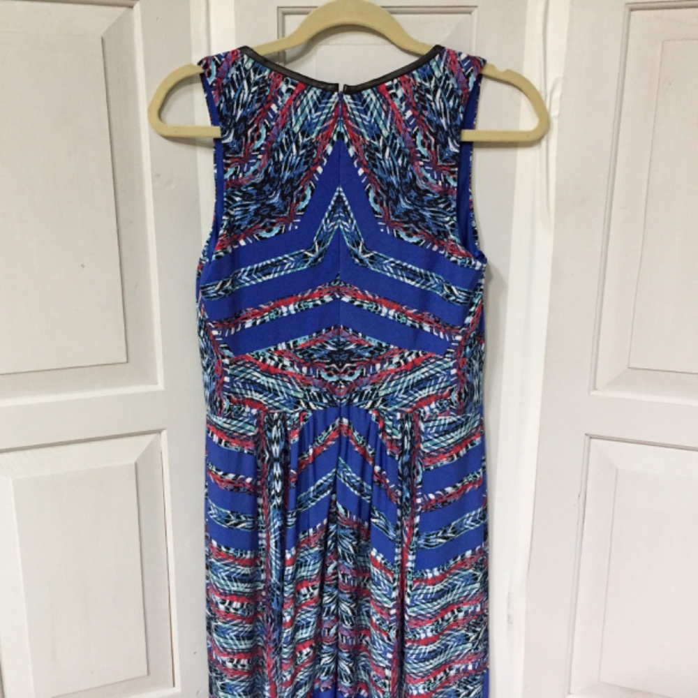 Donna Ricco Sleeveless Blue and Red Tribal Patterned Dress - Picture 11 of 15